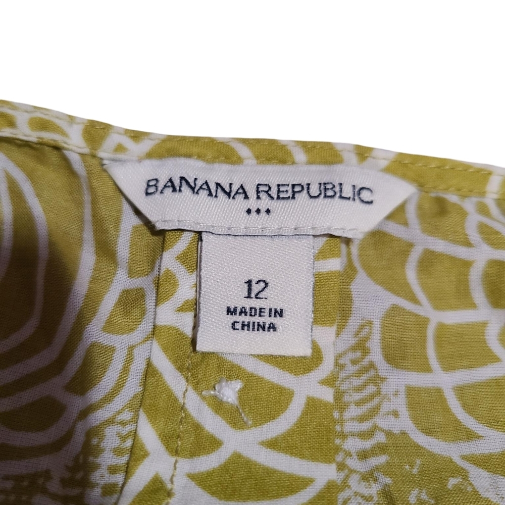BANANA REPUBLIC green floral ruffle tank 12 - Picture 3 of 7